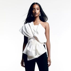 H&M Bow front Top